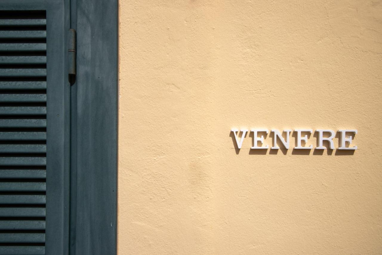 Royal Rooms Terracina Exterior photo
